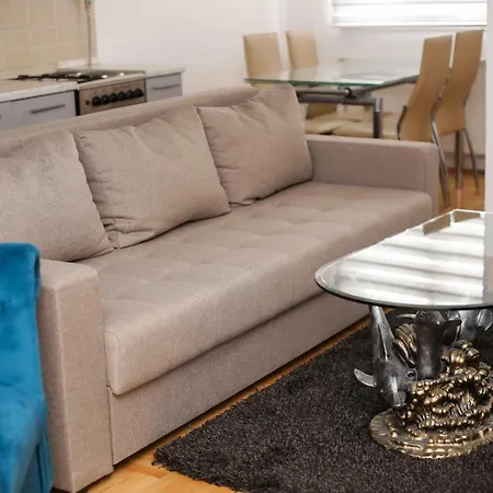 Resident 19 Apartment